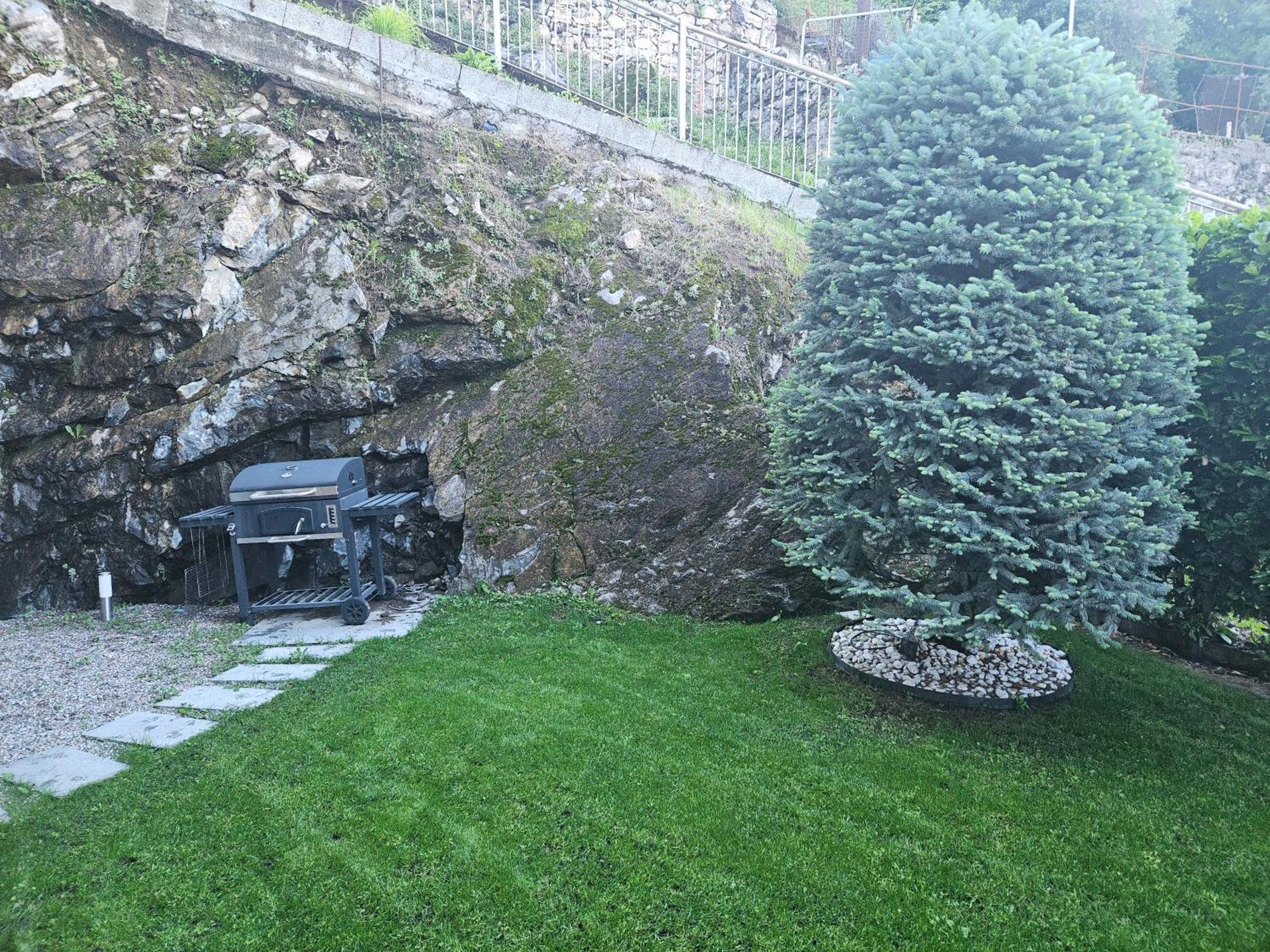 Colonno Panoramica Lago Di Como ภายนอก รูปภาพ