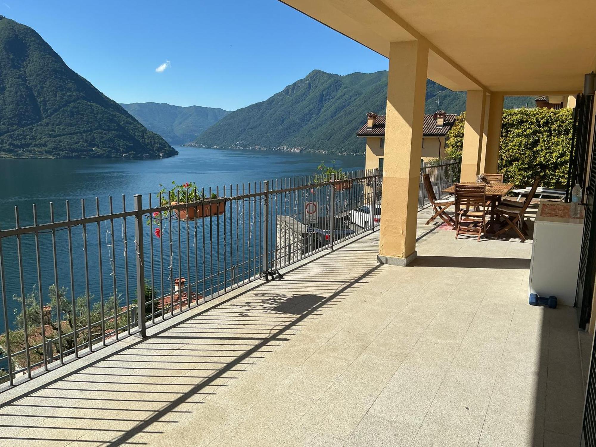 Colonno Panoramica Lago Di Como ภายนอก รูปภาพ